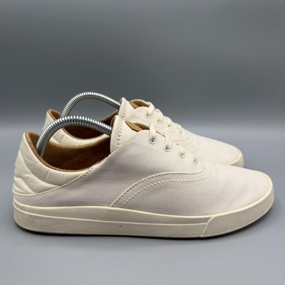 OluKai Cream Canvas Low-Top Sneakers